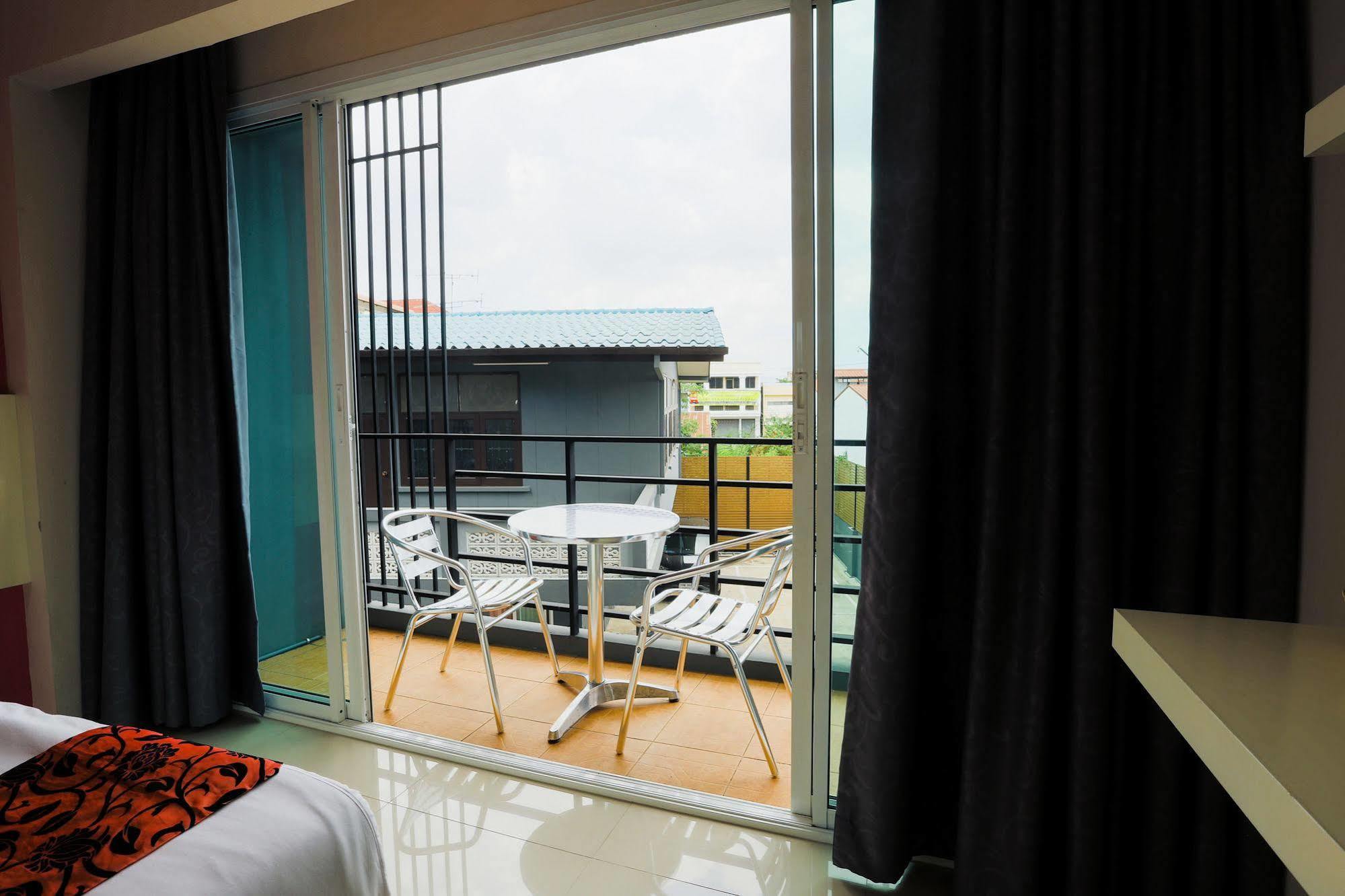 Portrait Hotel Pranburi Khao Yoi Экстерьер фото